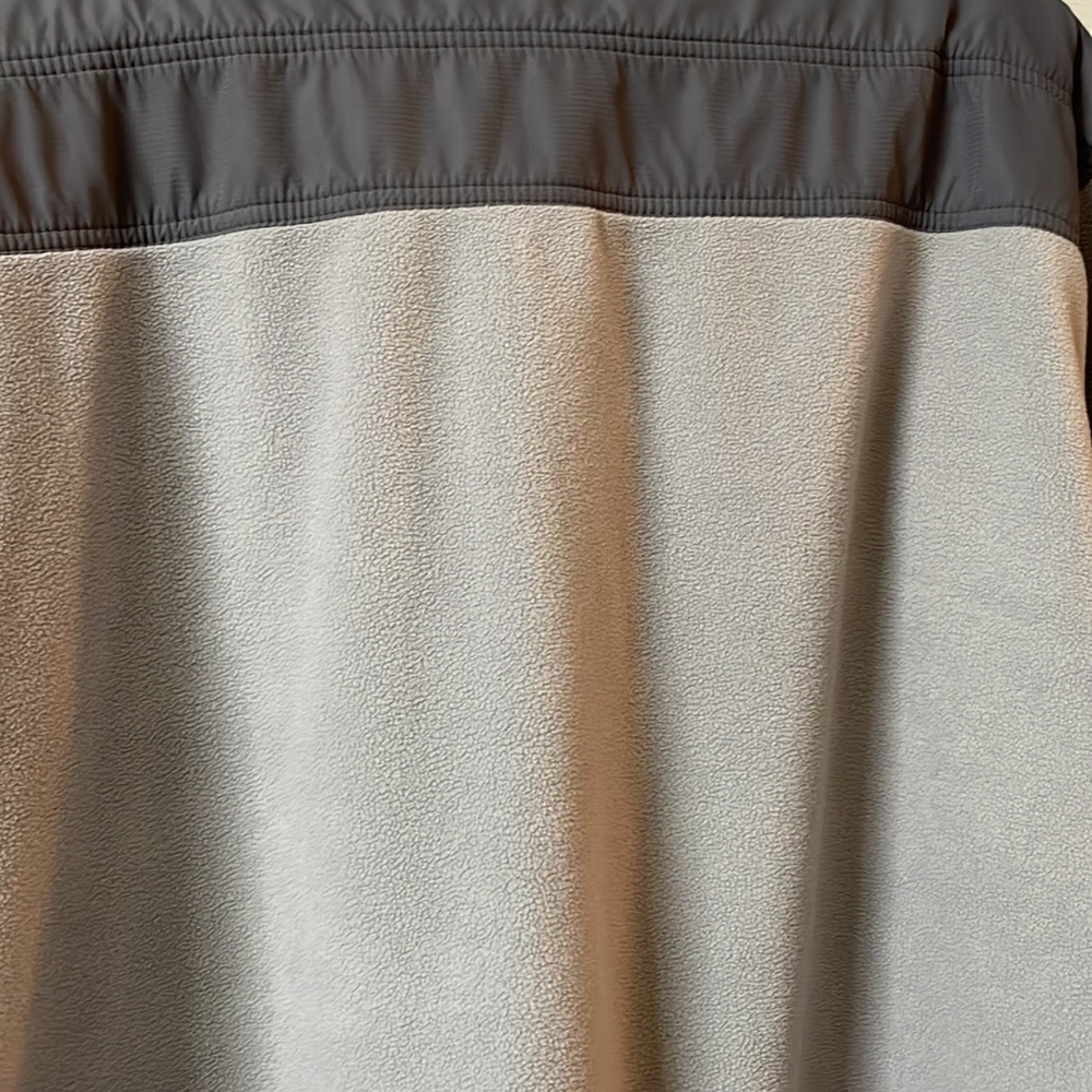 Men’s Reebok fleece jacket - Picture 6 of 6